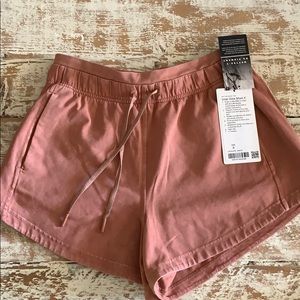 Brand new Lululemon Inner Glow Short